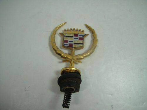 85-91 cadillac gold hood ornament wreath deville emblem badge part # 25536110
