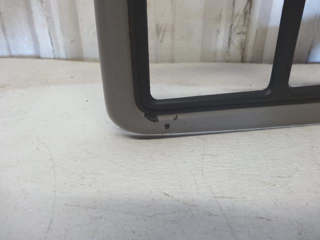 99-02 SILVERADO/SIERRA/TAHOE/SUBURBAN/YUKON DASH RADIO STEREO BEZEL TRIM GRAY , US $50.00, image 3