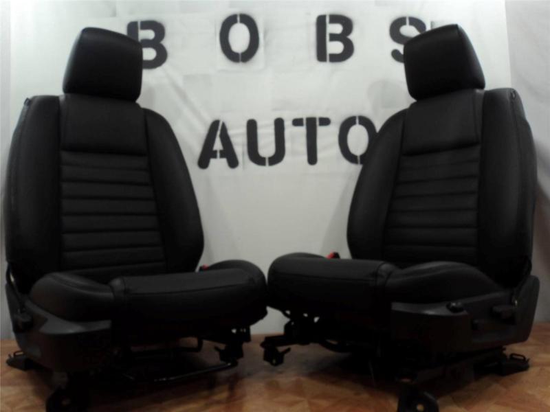 2006-2009 mustang gt front black leather seats