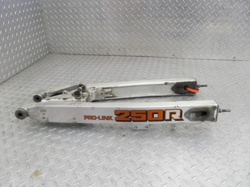 1984 honda cr250r cr 250 j19 swing arm