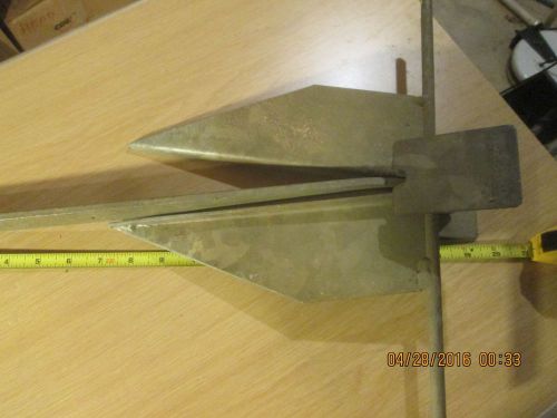 4 lb hot dipped galvanized deluxe fluke anchor for boats 12 to 16 feet long used