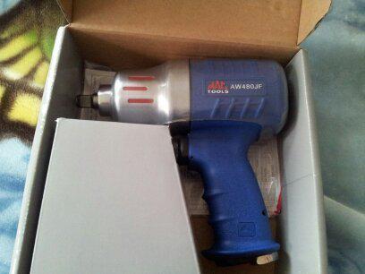 Limited edition john force  impact gun mac tools most powerful gun in its class