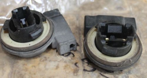 Front marker light connectors sold as pair off jeep tj.