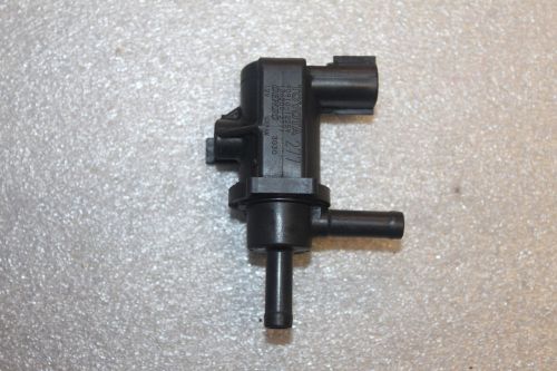 Toyota prius highlander tc vacuum valve switch solenoid 90910-12259