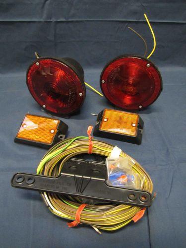 Nos 1970&#039;s pm marine/ boat trailer universal lighting/ light kit, made in usa.