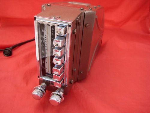 Beautiful restored 1946 47 48 chrysler dodge plymouth desoto radio - plays well