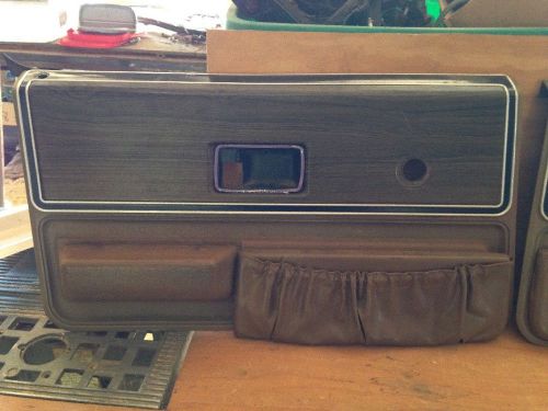 1973-1975  cheyenne woodgrain  door panels  chevy pickup