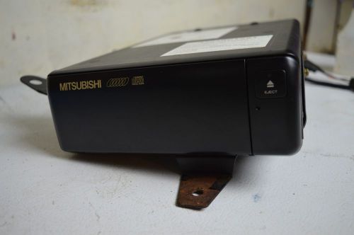 Mitsubishi 3000gt oem pioneer 6-cd changer - working