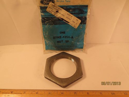 Ford 1980/1989 600/900 truck &#034;nut&#034; 2 5/8&#034;-12 (rear wheel bearing) outer nos
