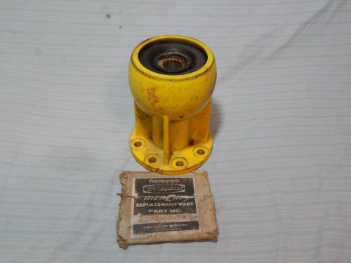 Vintage mercury kiekhaefer engine coupler 36504a2 36504 mercruiser