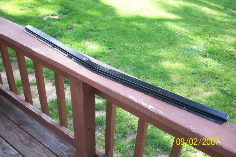 Orig oem gm grill support bracket 1965 nova chevy ii 65 1 year only part