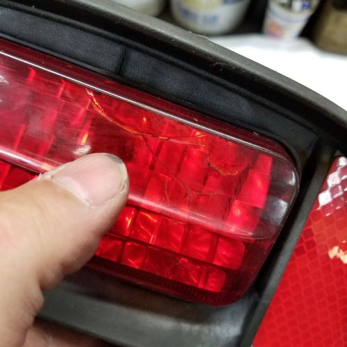 2004-2007 skidoo summit rev 800 rear tail light 710000652