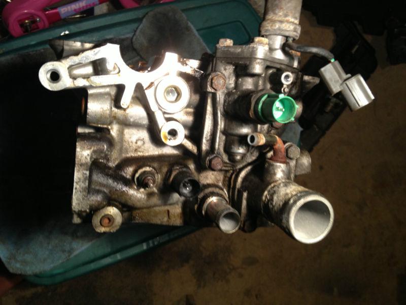 1996 p72 gsr v-tech head includes vtec solenoid and water neck - no cams / b18c
