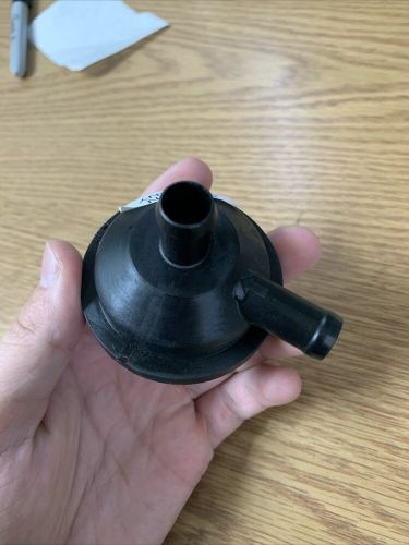 Evaporative canister emissions check valve 85-92 vw oem 035 133 517 see pics