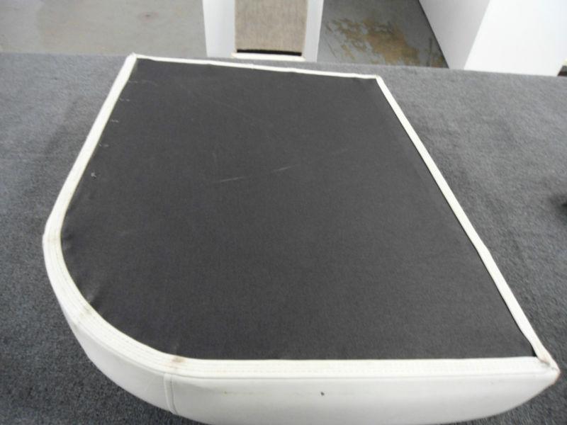 PONTOON ENGINE COVER RIGHT SIDE BLACK/WHITE/BEIGE FURNITURE CUSHION #KS-50, US $47.57, image 4