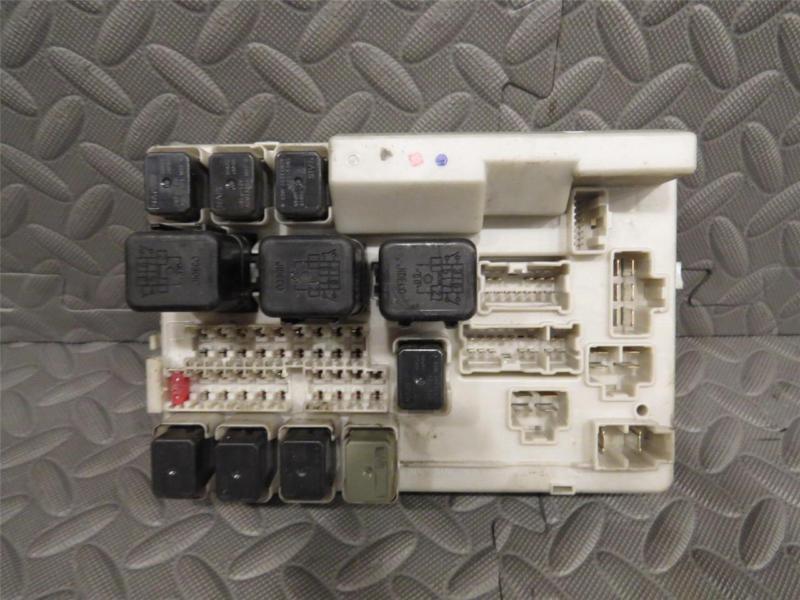 02-04 nissan altima 2.5l bcm multiplex body control module fuse box 284b7-aq006