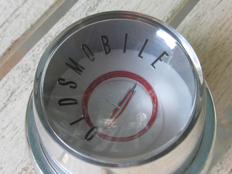 NOS 1960's Oldsmobile Horn Button NICE 1961 1962 1963? GM 769920 Wildcat Lesabre, US $64.99, image 2