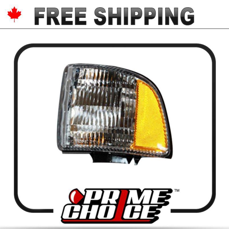 Turn signal light/parking lamp corner assembly for left hand driver side lh