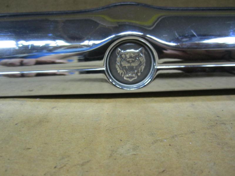 Purchase JAGUAR XJ8 99 1999 TRUNK HANDLE TRUNK TRIM AND RELEASE SWITCH