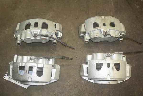 13 silverado 2500 front & rear brake calipers oem lkq