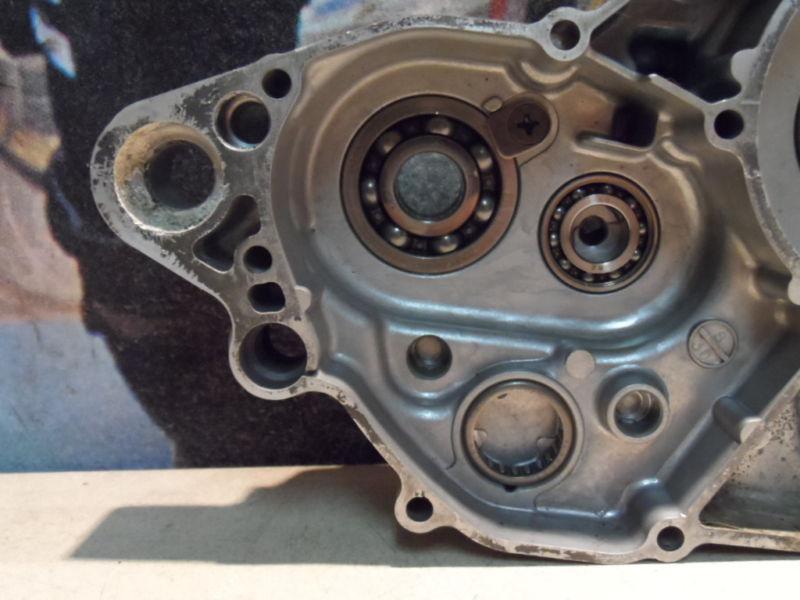 2001 SUZUKI RM 125 LEFT ENGINE CASE (B) 01 RM125, US $152.99, image 2