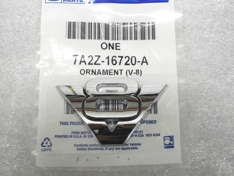 Ford chrome v8 fender emblem explorer sport trac 2007 2010 new oem 7a2z 16720 a