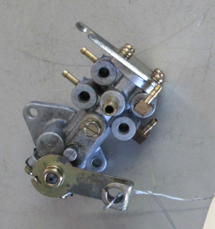 2002 polaris xc sp 600 snowmobile  oil pump  # 7064