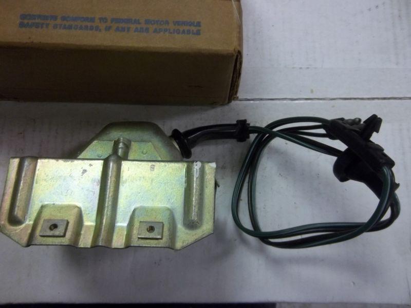 NOS 72 FORD FULLGALAXIE LTD SIZE LH PARK LAMP ASSY BODY BUCKET #D2AZ-13201-B , US $19.50, image 2
