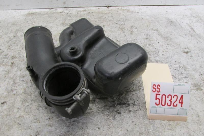 Buy 1994 SATURN SL2 SEDAN ENGINE AIR INTAKE AIR CLEANER RESONATOR BOX