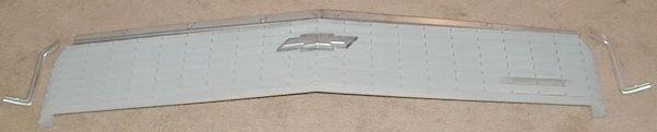 '73 chevelle/el camino grille assembly used oem (4512)