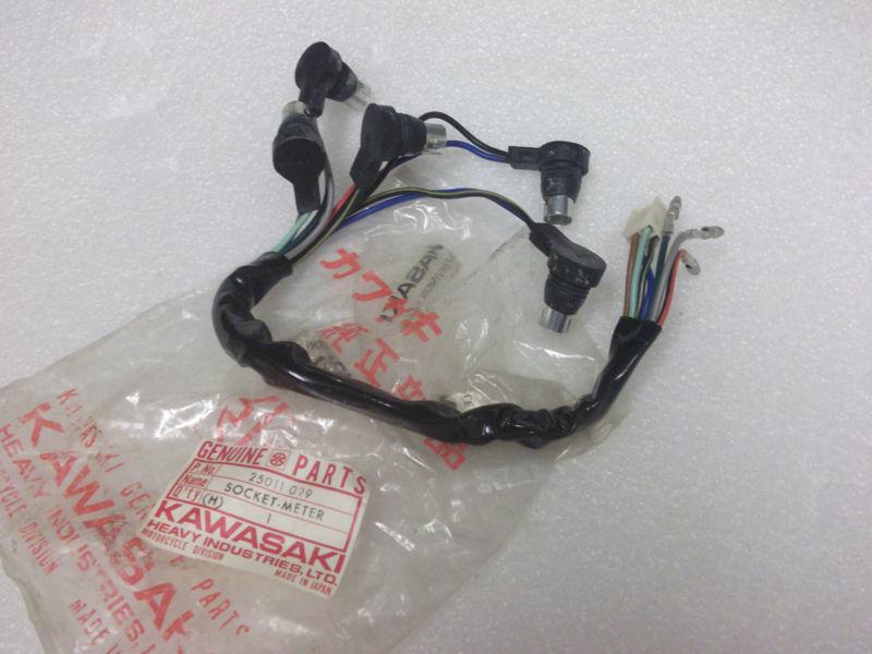 Kawasaki h1 s1 s2 kh250 kh500 new meter socket light wire harness 1972-1976 nos