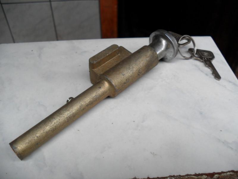 VINTAGE ACCESSORY FRONT HOOD LOCK SEDAN OR CONVERTIBLE SPLIT ZWITTER OR OVAL BUG, US $70.00, image 5