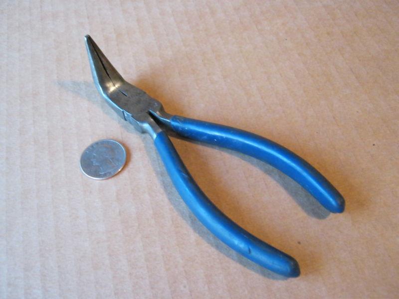 Matco bent needle nose 90-degree angle pliers, pm29p, blue handle usa made