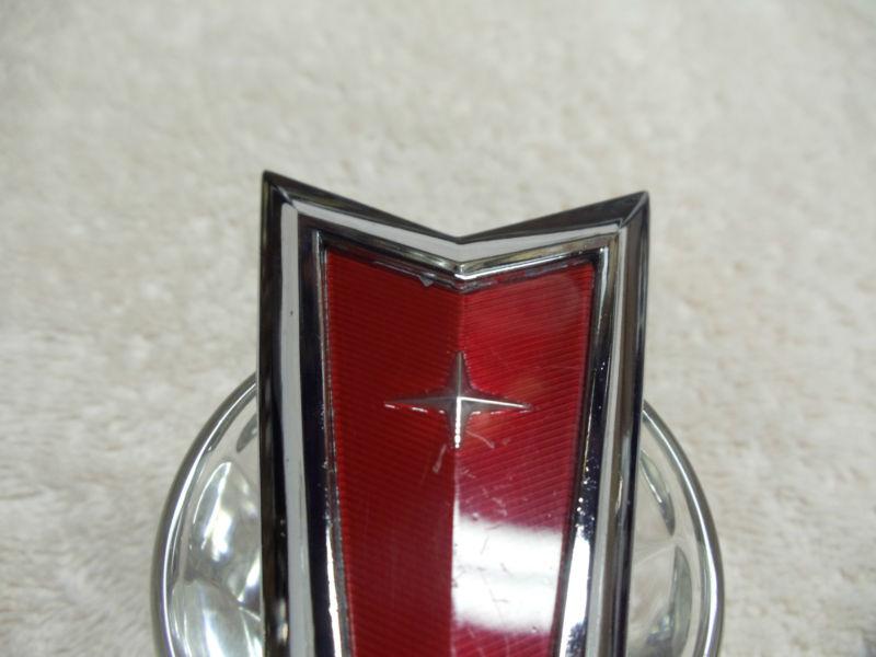 ~1~CLASSIC~NOS~1970 1971 1972 1973 1974-79 PONTIAC NOSE/HEADER PANEL EMBLEM ~GM~, US $89.98, image 2