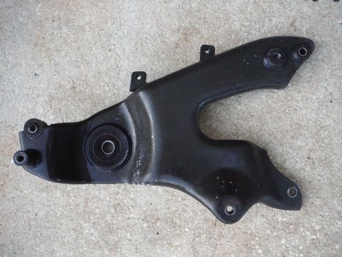 2009-2013 yamaha zuma 125 swingarm support bracket