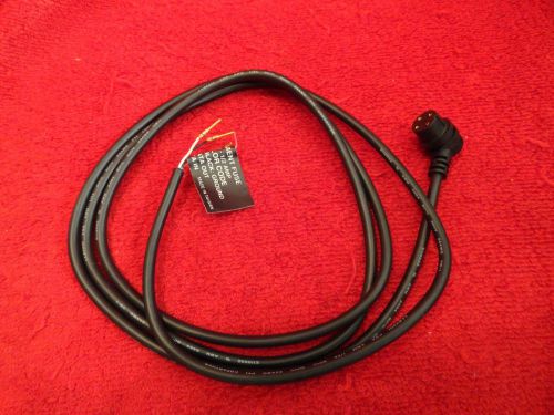 Gps power adapter plugs into power source/computer no connector