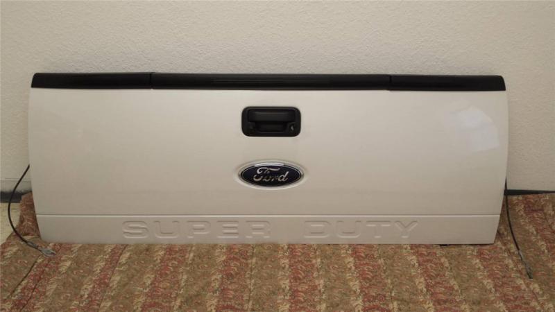 1999-2013 ford f250 f350 f450 superduty tailgate camera & step white platinum
