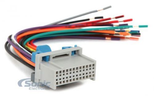 Metra 71-2002 reverse wiring harness for select 2000-2005 saturn