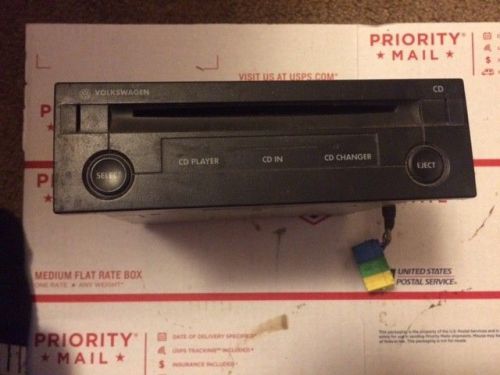 Volkswagen jetta golf in dash cd player used