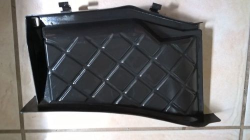 02-2008 audi a4 s4 b6 b7 3l oem cabin air filter upper housing rain shield cover