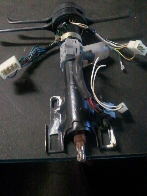 Fiat x1/9 yr1978 steering coloum with turnsignals etc & ignition & key