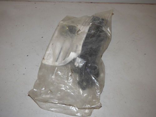 Skidoo jerry can support plate bracket 860200280 kit bolt xp-xr 09