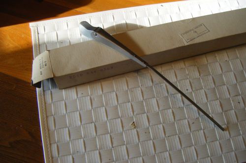 Nos 1959-1968 international harvester pickup and travelall  wiper arm
