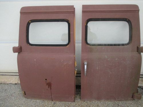1956 &amp; 1957 chevrolet panel truck rear doors