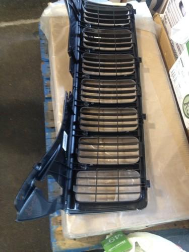 2005-2008 Jeep Cherokee Grille , US $150.00, image 2