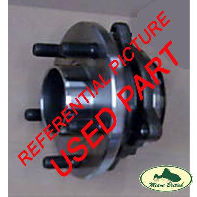 Land rover front wheel hub wo/ abs sensor discovery ii 2 tay100060 used