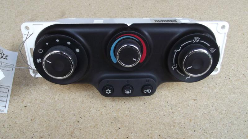 2006 saturn vue - ac heat air temp control  oem