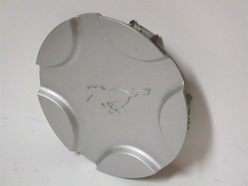 1999-2004 Ford Mustang GT Center Wheel Cap XR33-1A096-CB OEM, US $23.00, image 5