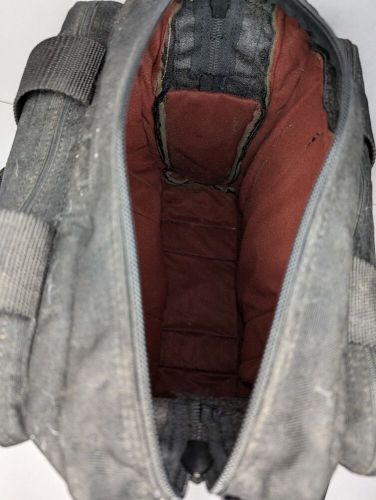 Vintage flight gear bag by sporty's pilot shop 5 pockets &amp; shoulder strap black