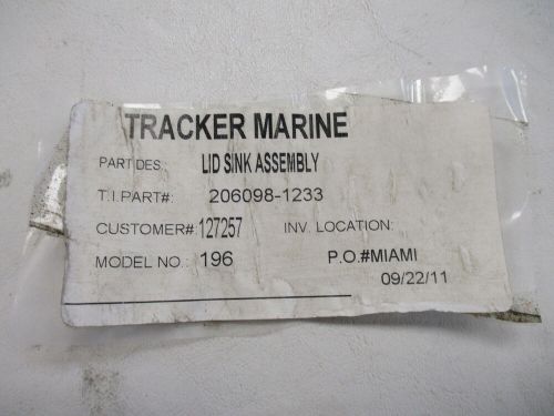 Tracker lid sink assembly white 206098-1233 marine boat